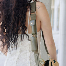 Load image into Gallery viewer, Marigold (olive green)